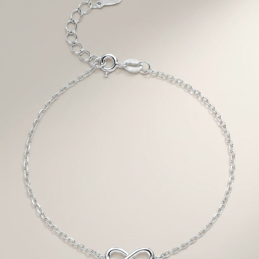 Srebrna narukvica Silver Infinity
