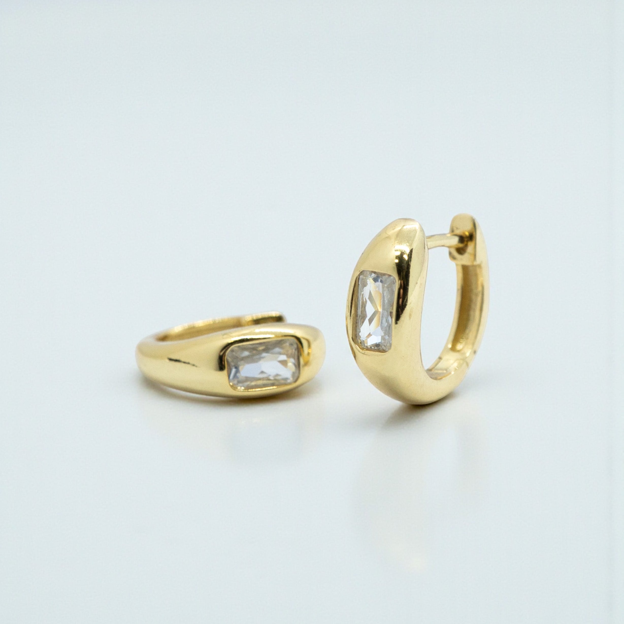 Srebrne naušnice Gem E9-021