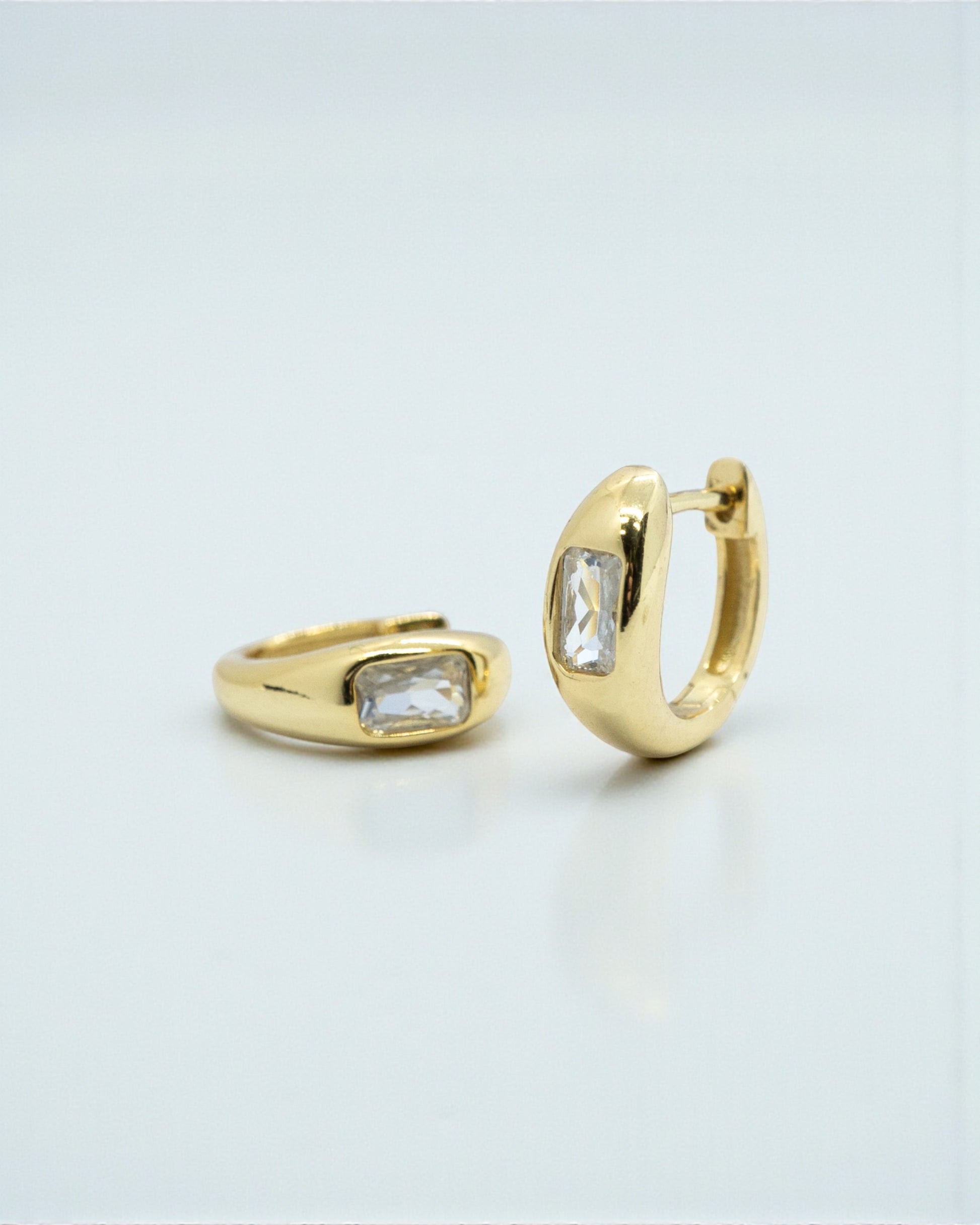Srebrne naušnice Gem E9-021