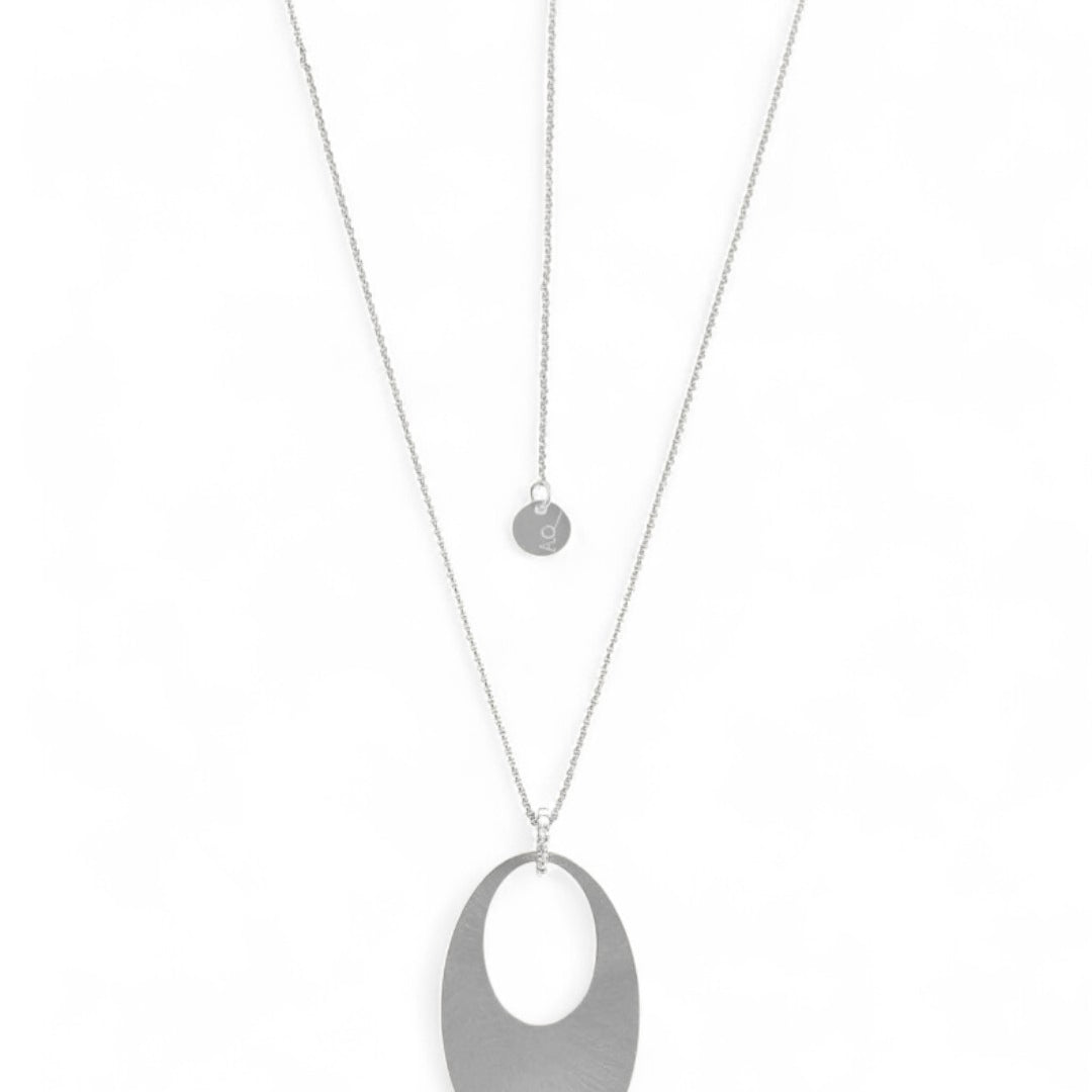 Retro necklace with hand-brushed oval pendant