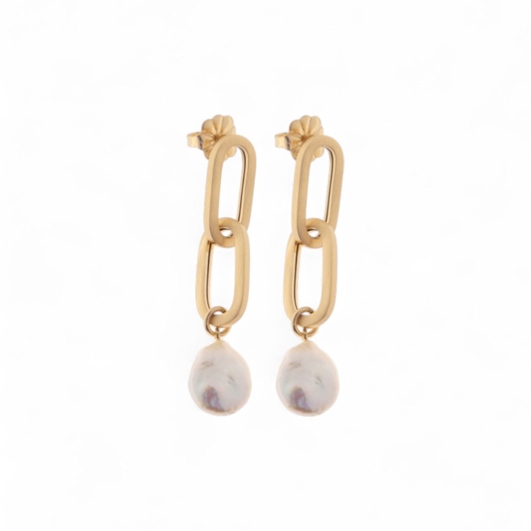 Perle Chic dangling earrings with baroque pearls